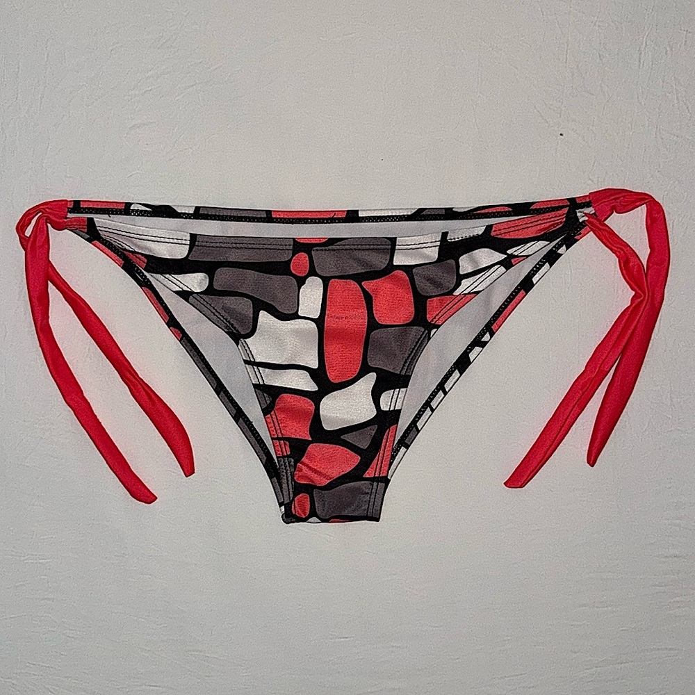 Women’s Swim bikini bottom cheeky
